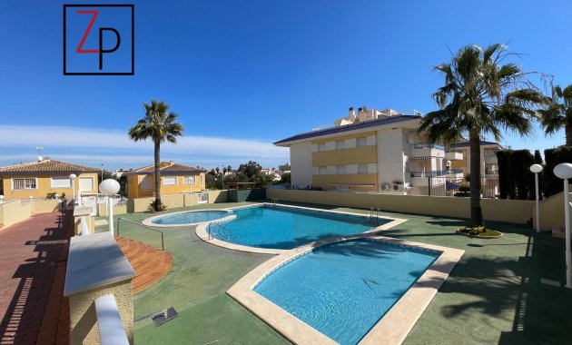 Resale - Apartment / flat -
Pilar de la Horadada - Mil Palmeras