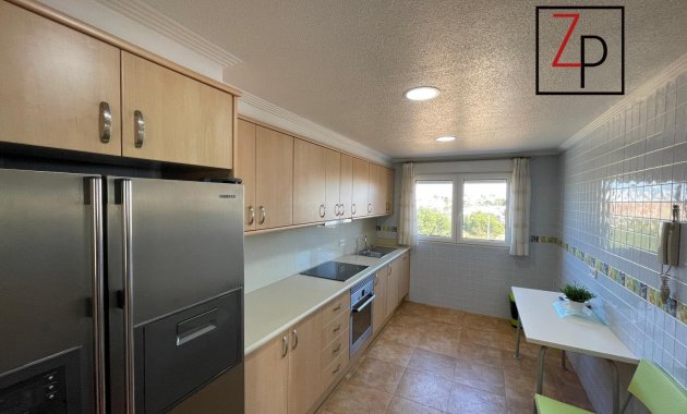 Resale - Apartment / flat -
Pilar de la Horadada - Mil Palmeras