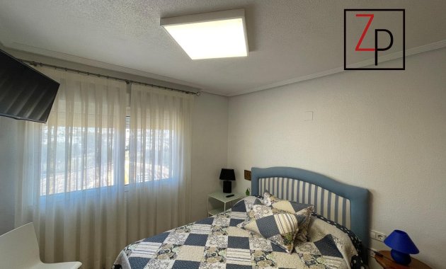 Resale - Apartment / flat -
Pilar de la Horadada - Mil Palmeras