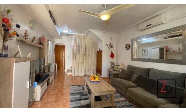 Endursala - Raðhús -
Torrevieja - Baños de Europa