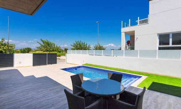Nýbygging - Villa -
Daya Nueva - Centro