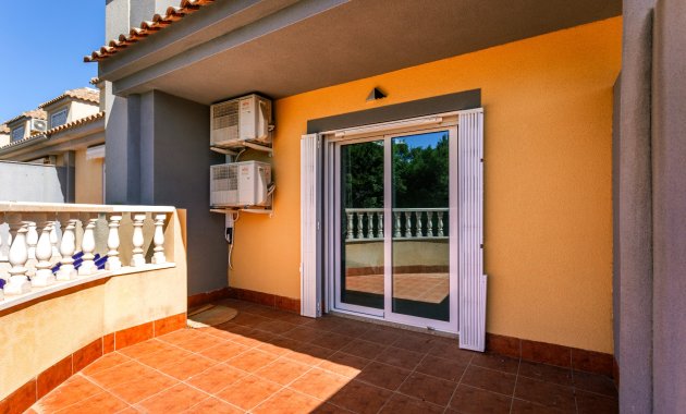 Reventa - Adosado -
Los Alcazares - Playa Del Espejo
