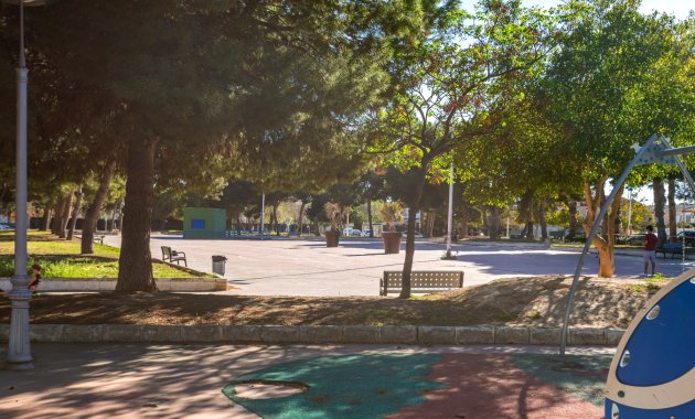 Reventa - Adosado -
Los Alcazares - Playa Del Espejo