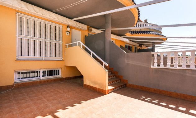 Reventa - Adosado -
Los Alcazares - Playa Del Espejo