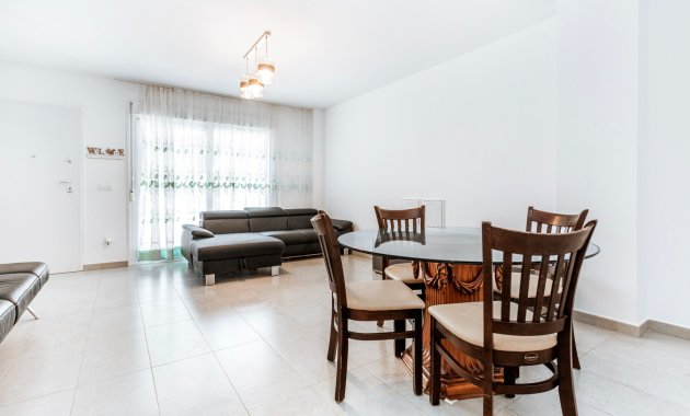 Reventa - Adosado -
Los Alcazares - Playa Del Espejo