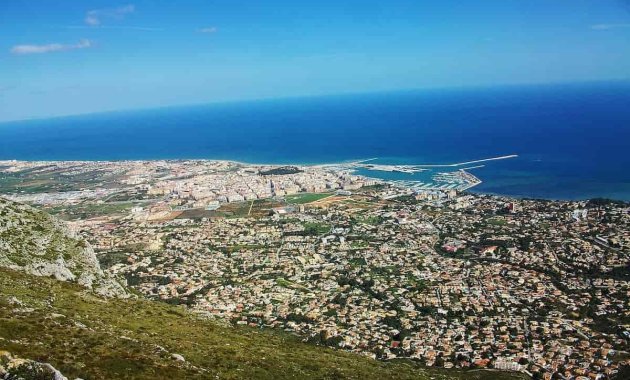 Obra nueva - Ático -
Denia - Puerto Denia