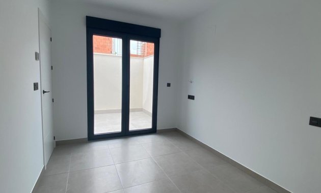 Obra nueva - Villa -
Los Alcazares - La Concha