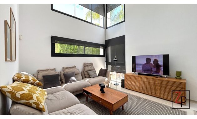 Reventa - Villa -
Ciudad Quesada - Doña Pepa