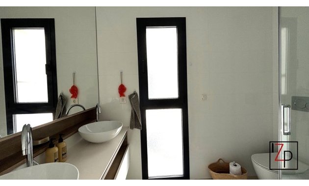 Reventa - Villa -
Ciudad Quesada - Doña Pepa