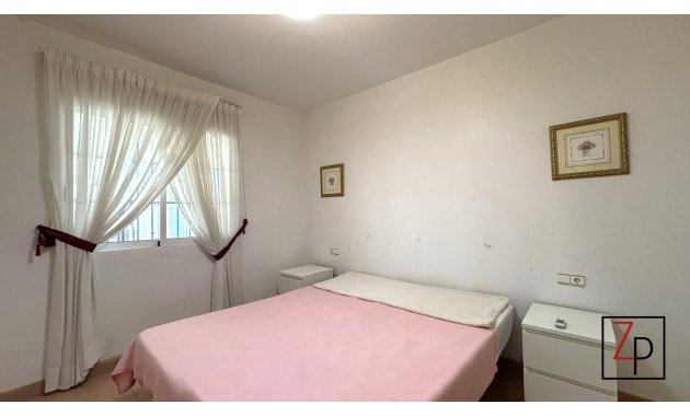 Reventa - Bungalow -
Orihuela Costa - Playa Flamenca