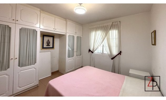 Reventa - Bungalow -
Orihuela Costa - Playa Flamenca