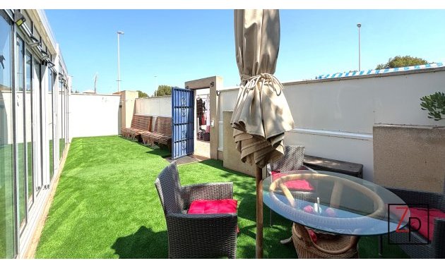 Reventa - Bungalow -
Orihuela Costa - Playa Flamenca