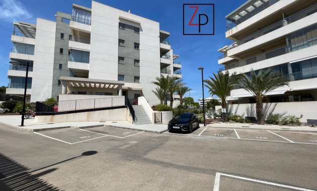 Resale - Penthouse -
Orihuela Costa - Villamartín