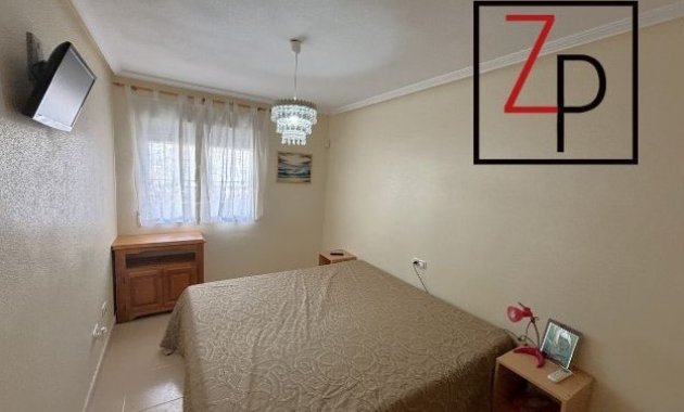 Resale - Apartment / flat -
Orihuela Costa - Villamartín