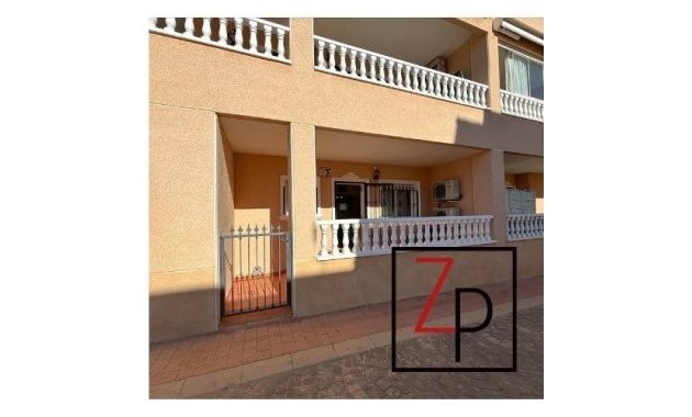 Resale - Apartment / flat -
Orihuela Costa - Villamartín