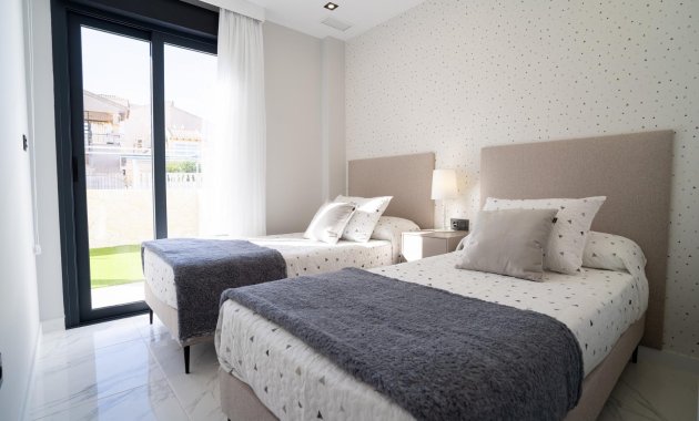 Nýbygging - Ground Floor Bungalow -
Pilar de la Horadada - pueblo