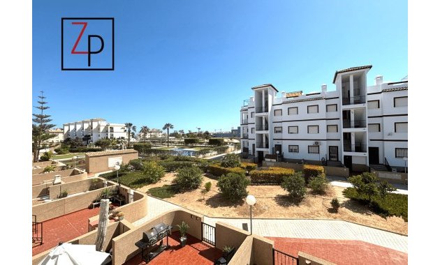 Resale - Apartment / flat -
Orihuela Costa - Punta Prima