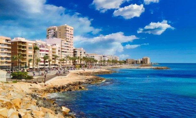 Obra nueva - Ground floor apartment -
Torrevieja - Centro
