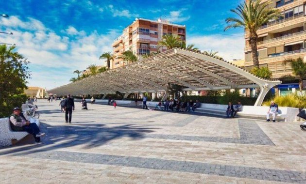 Obra nueva - Ground floor apartment -
Torrevieja - Centro