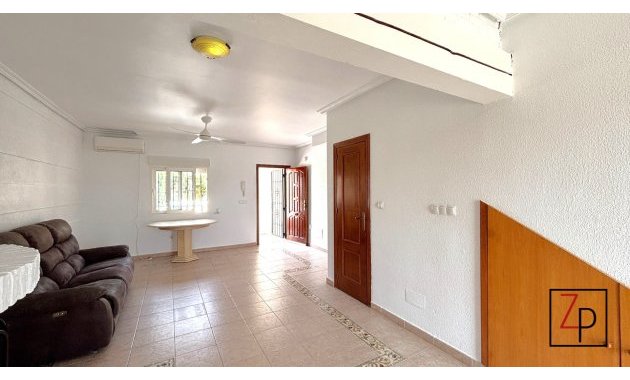 Resale - Duplex -
Orihuela Costa