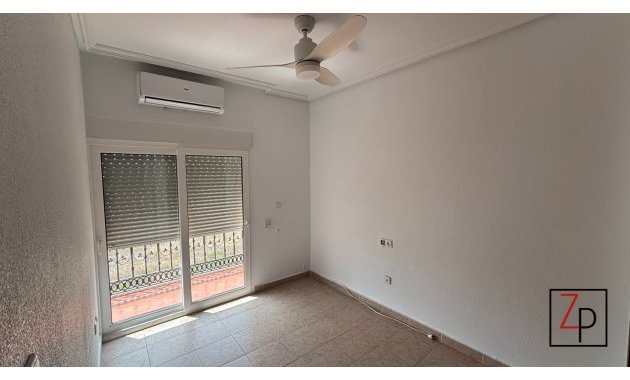 Resale - Duplex -
Orihuela Costa