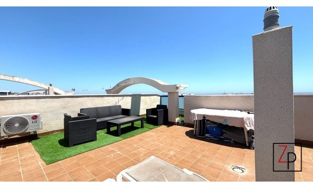 Resale - Penthouse -
Orihuela Costa - Cabo Roig