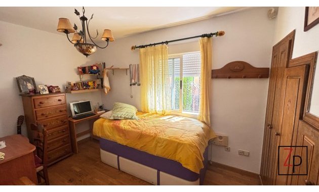 Endursala - Einbýlishús -
Torrevieja - Lago Jardín II