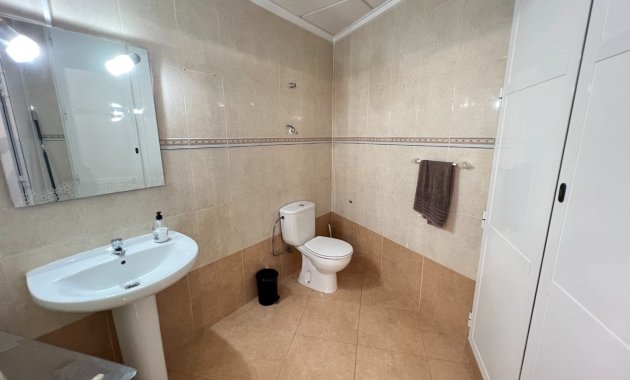 Resale - Commercial -
Guardamar del Segura