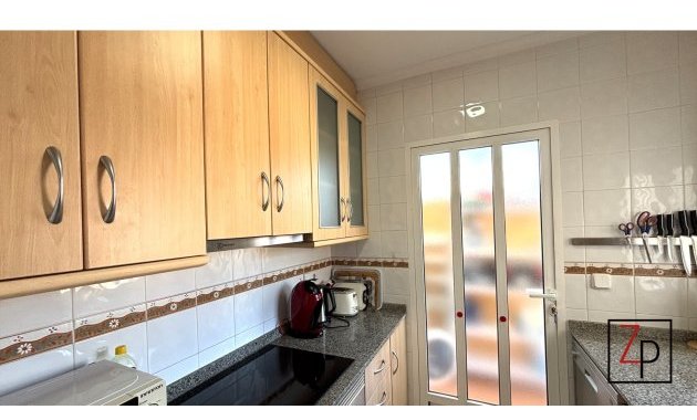 Resale - Townhouse -
Villamartín - PAU 8