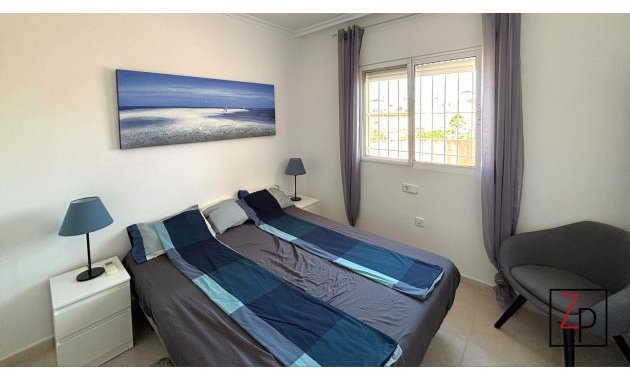 Resale - Townhouse -
Villamartín - PAU 8