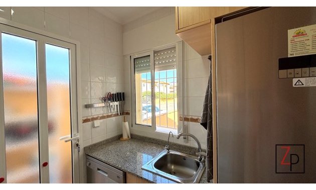 Resale - Townhouse -
Villamartín - PAU 8