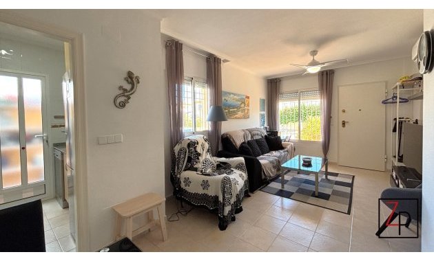 Resale - Townhouse -
Villamartín - PAU 8