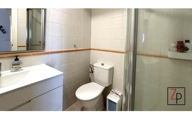 Resale - Townhouse -
Villamartín - PAU 8