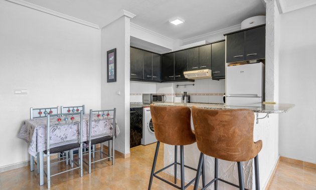 Resale - Apartment  -
Almoradí
