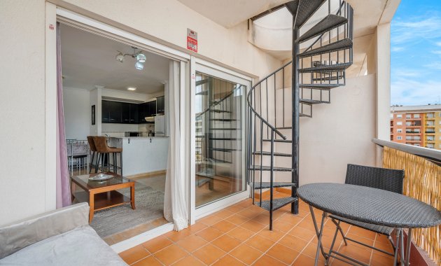 Resale - Apartment  -
Almoradí