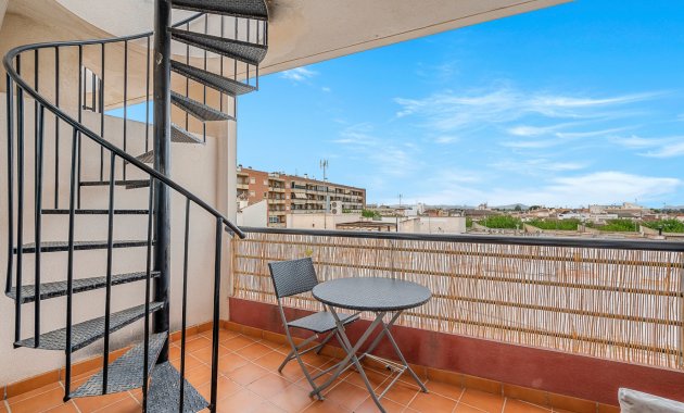 Resale - Apartment  -
Almoradí