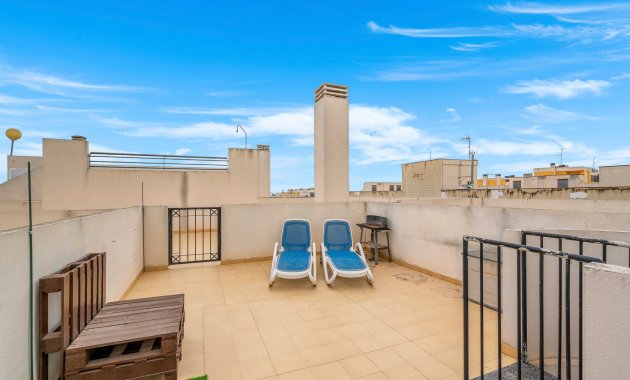 Resale - Apartment  -
Almoradí