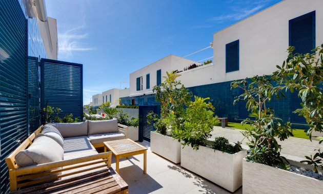 Resale - Apartment  -
Orihuela Costa - Playa Flamenca