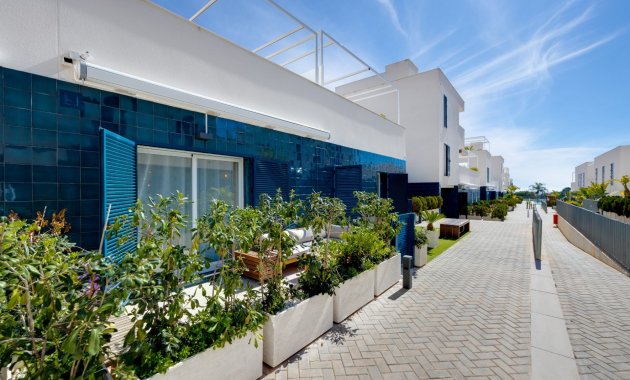 Resale - Apartment  -
Orihuela Costa - Playa Flamenca