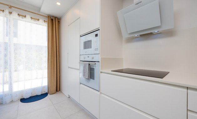 Resale - Apartment  -
Orihuela Costa - Playa Flamenca