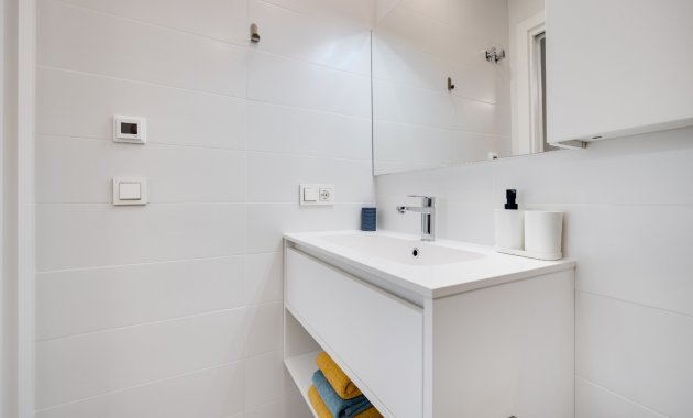 Resale - Apartment  -
Orihuela Costa - Playa Flamenca