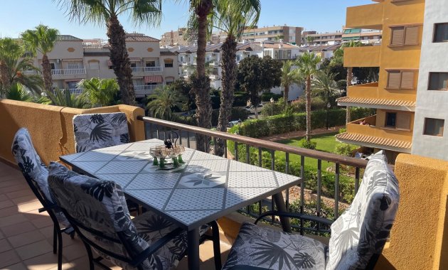 Endursala - Íbúð -
Punta Prima