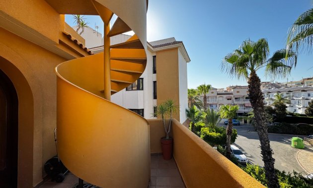 Endursala - Íbúð -
Punta Prima