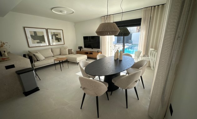 Reventa - Villa -
Ciudad Quesada