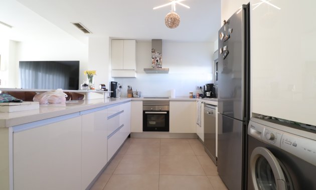 Resale - Apartment  -
Los Montesinos - Entre Naranjos / Vistabella Golf