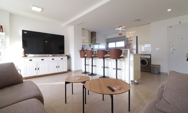 Resale - Apartment  -
Los Montesinos - Entre Naranjos / Vistabella Golf