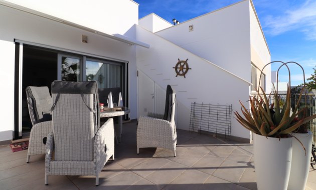 Resale - Apartment  -
Los Montesinos - Entre Naranjos / Vistabella Golf