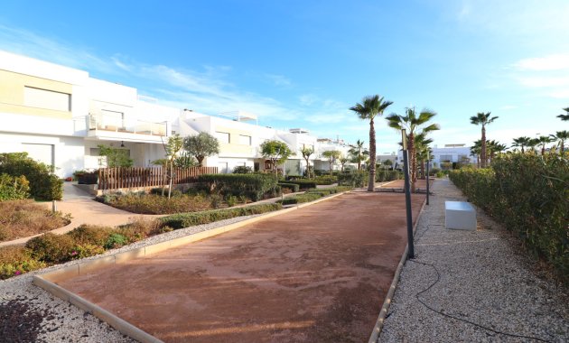 Resale - Apartment  -
Los Montesinos - Entre Naranjos / Vistabella Golf