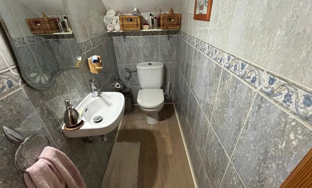 Resale - Villa -
Los Montesinos