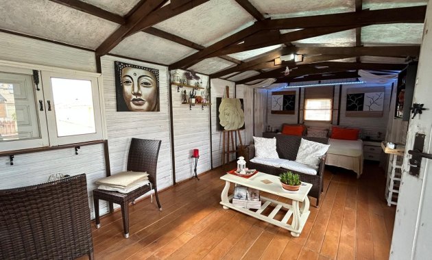 Resale - Villa -
Los Montesinos